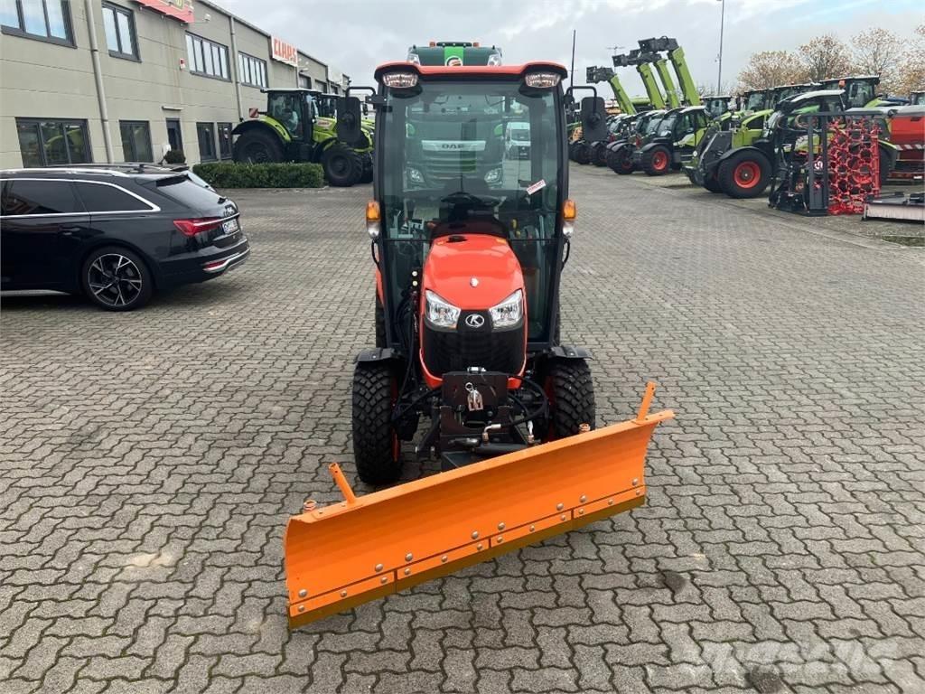Kubota B2231 %SALE!% Manjši traktorji