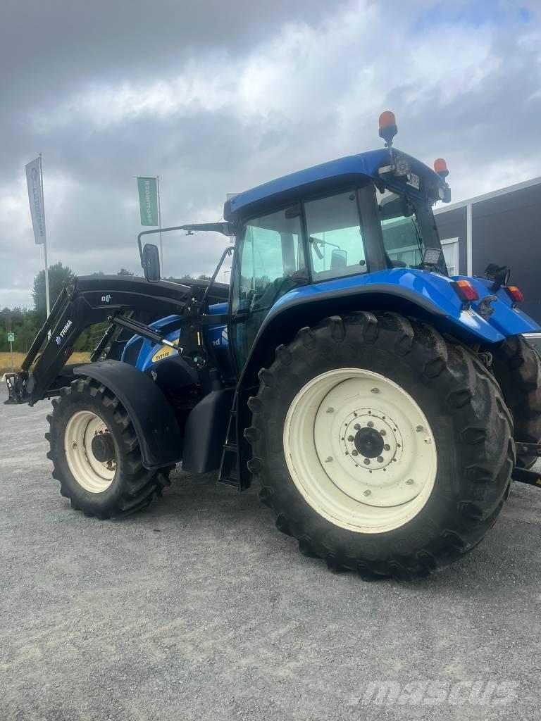 New Holland TVT 190 Traktorji