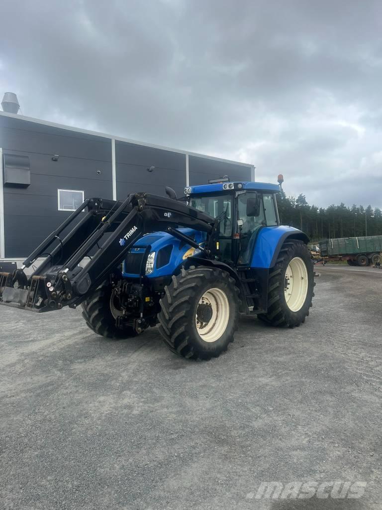 New Holland TVT 190 Traktorji