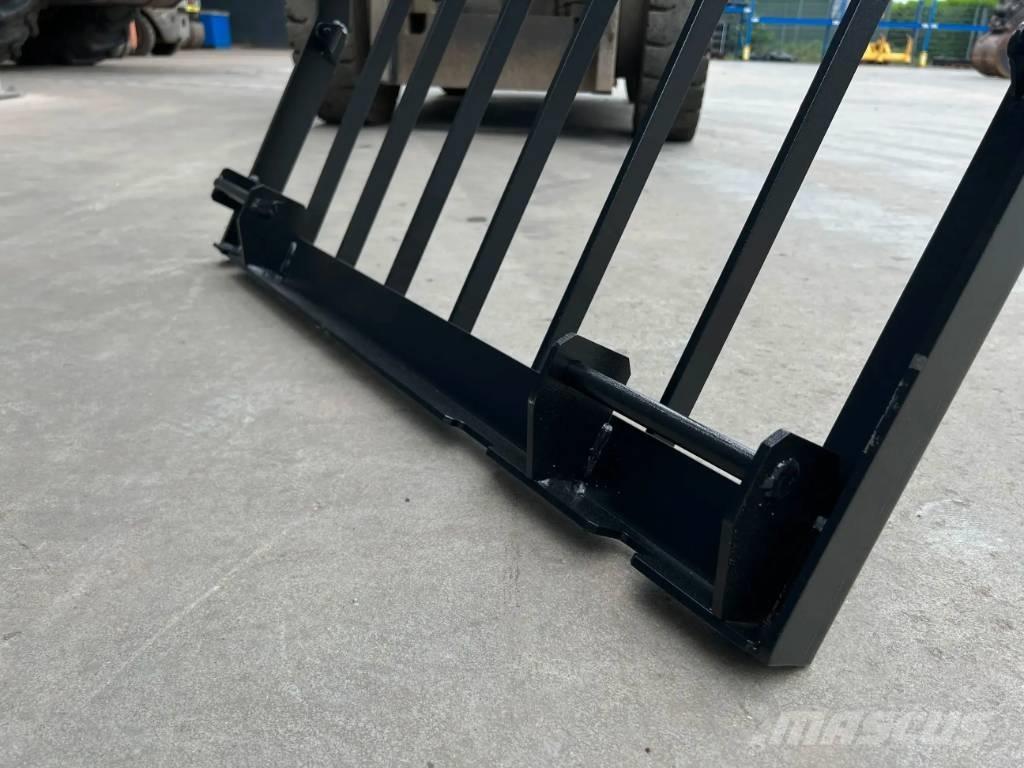 CAT 336D Guard Kabine in notranjost