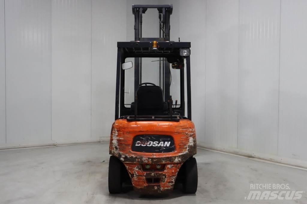 Doosan B45X-5 Električni viličarji