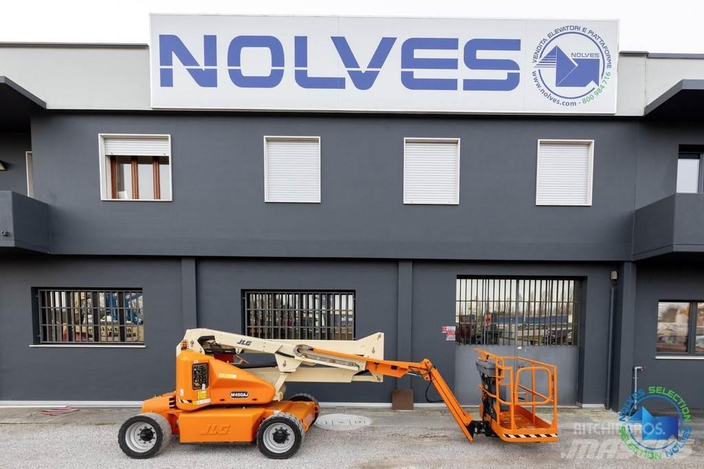 JLG M450AJ Zglobne dvižne ploščadi