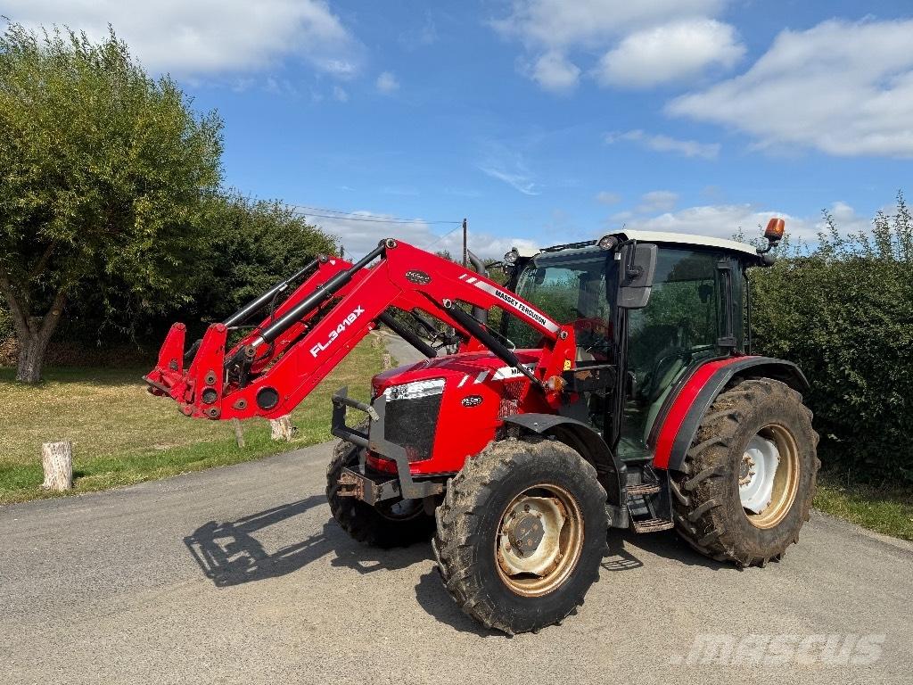 Massey Ferguson 4708 Traktorji