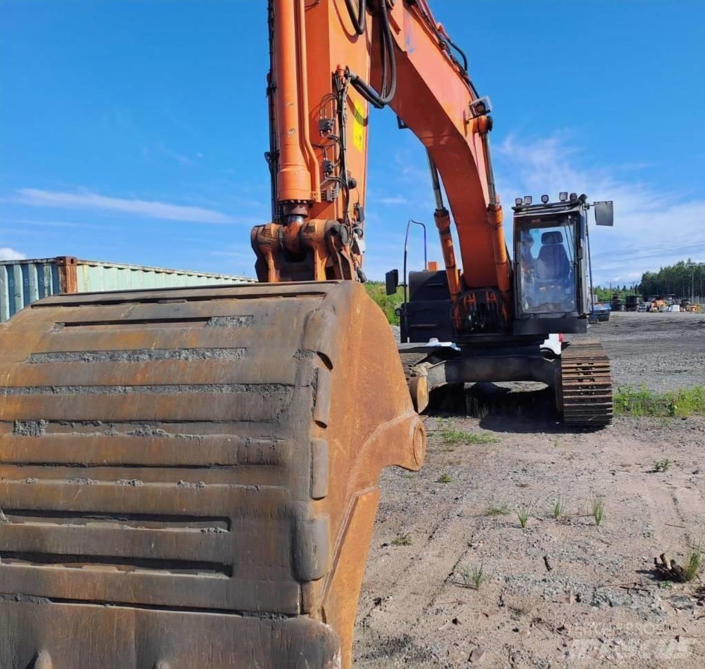 Hitachi ZX 350 LC Bagri goseničarji