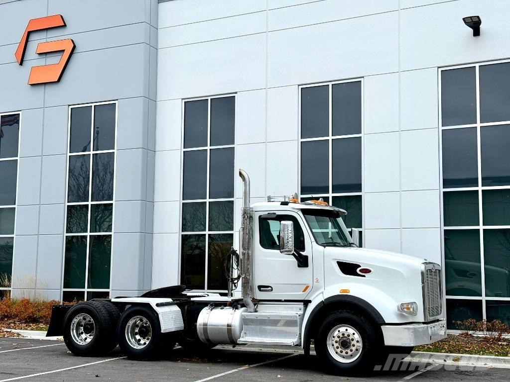 Peterbilt 567 Vlačilci