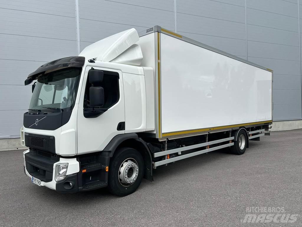 Volvo FE Tovornjaki zabojniki