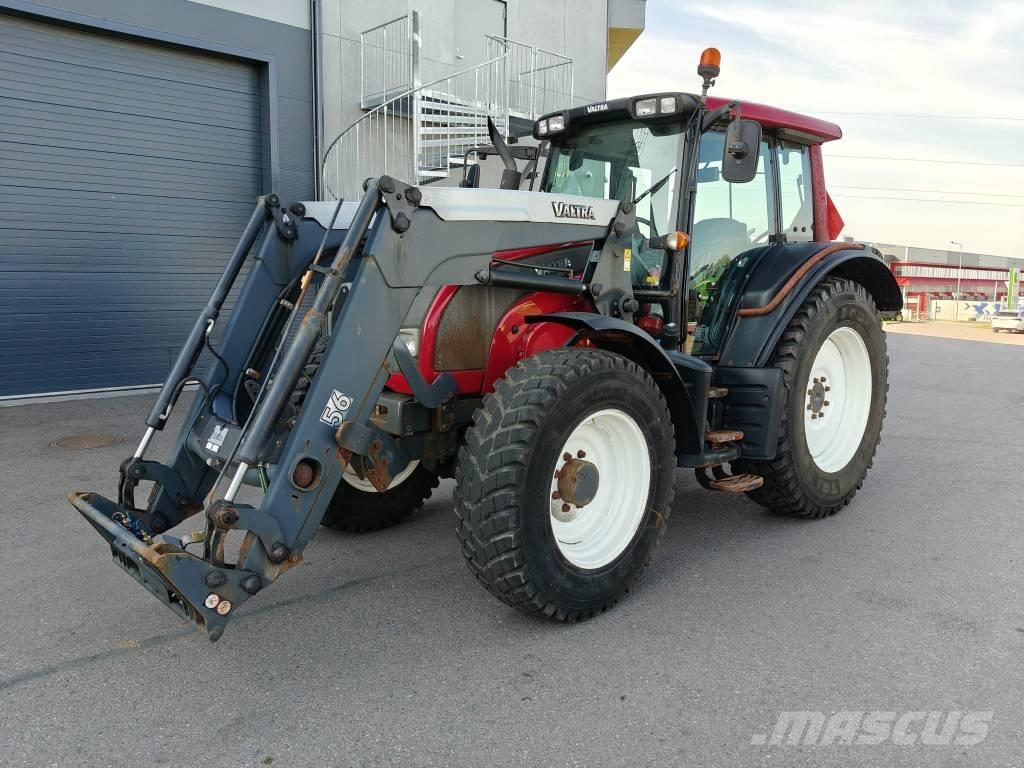 Valtra N 101 Traktorji