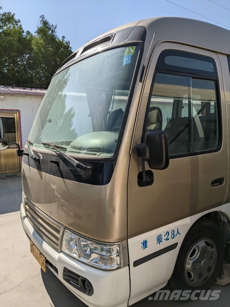 Toyota Coaster Bus Mini avtobusi