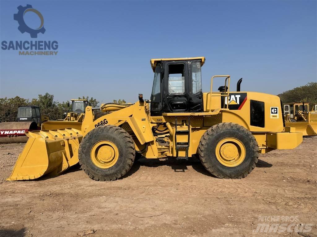 CAT 966 G Kolesni nakladalci