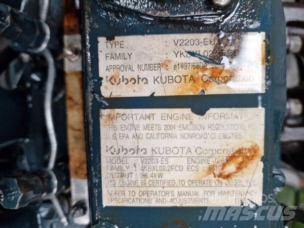 Kubota V2203-ES Motorji