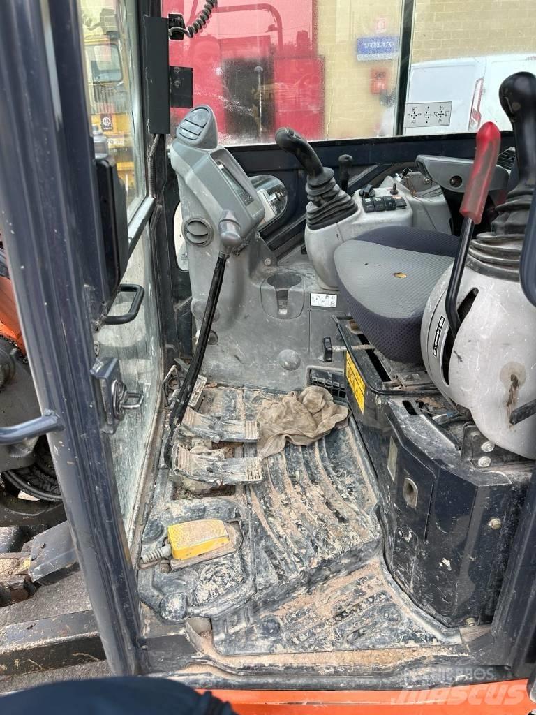 Hitachi ZX 65 US B-5 Mini bagri <7t