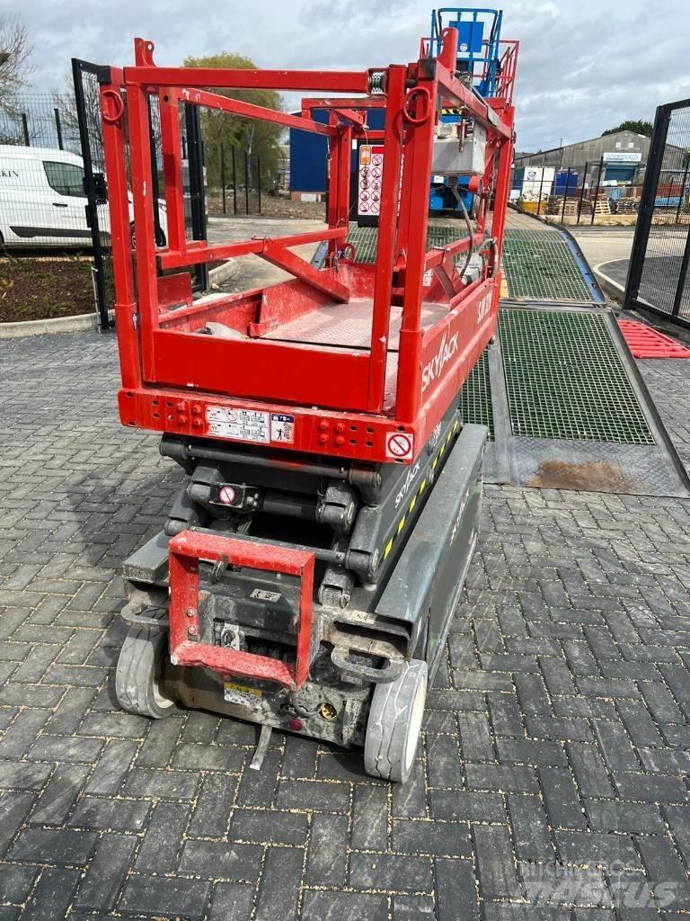 SkyJack SJ 3219 Škarjaste dvižne ploščadi