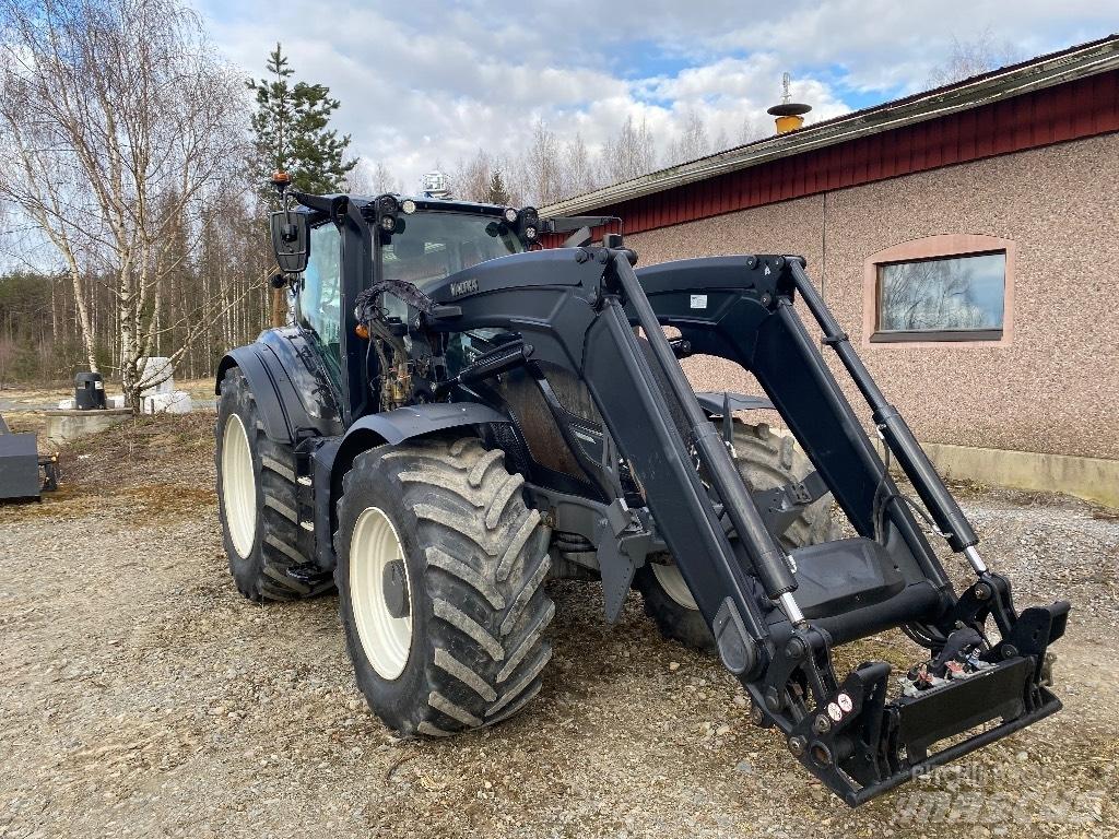 Valtra T 254 V Traktorji