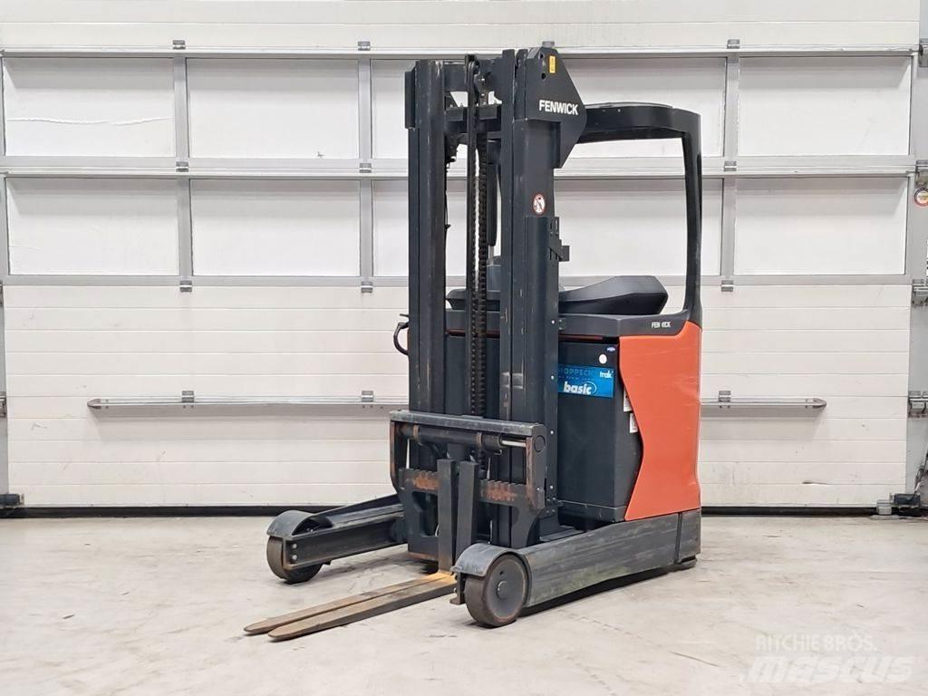 Linde R14-01 Viličarji s pomičnim teleskopom
