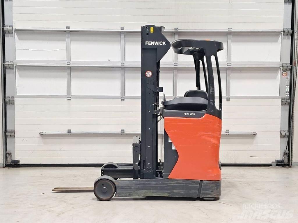 Linde R14-01 Viličarji s pomičnim teleskopom