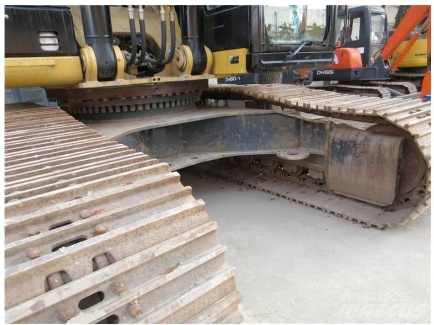 CAT 349 E Bagri goseničarji