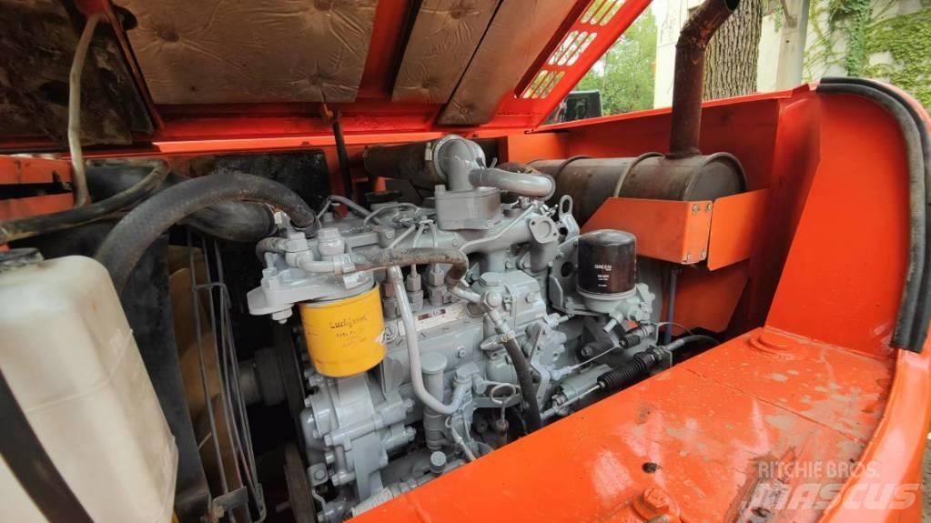Hitachi ZX 60 Mini bagri <7t