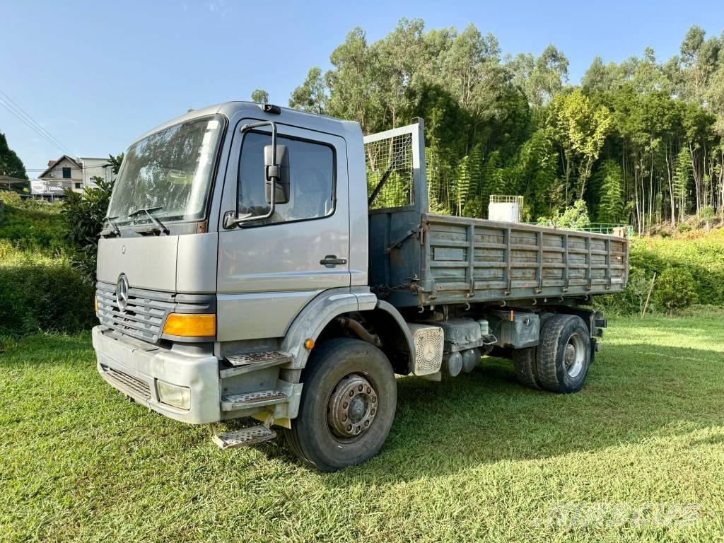 Mercedes-Benz 1828 Kiper tovornjaki