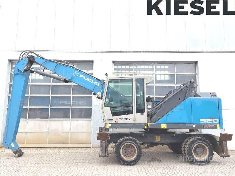 Fuchs MHL 320 F Bagri za prekladanje primarnih/sekundarnih surovin