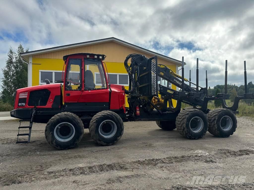 Komatsu 875 Forwarderji