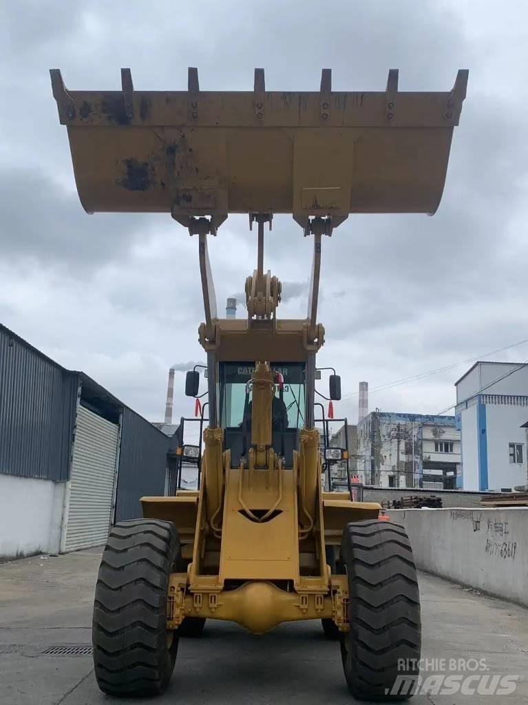 CAT 966 H Kolesni nakladalci
