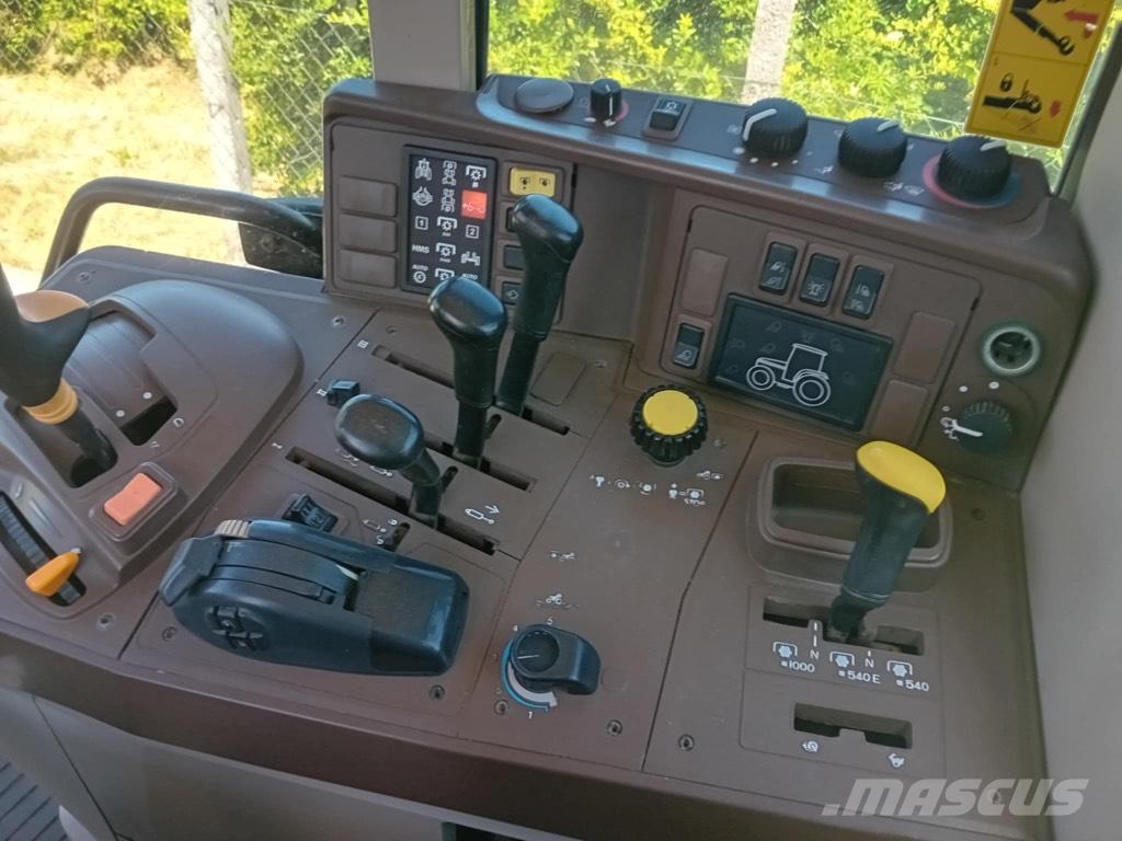 John Deere 6630 Traktorji