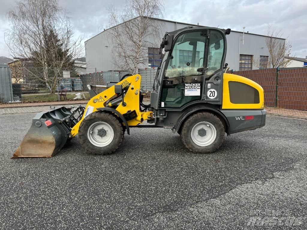 Wacker Neuson WL 38 Kolesni nakladalci