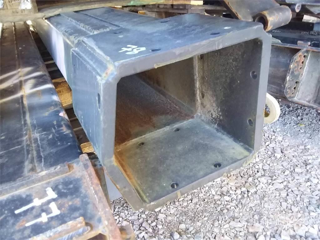 John Deere CH7 Dvigala za gozdne kombajne
