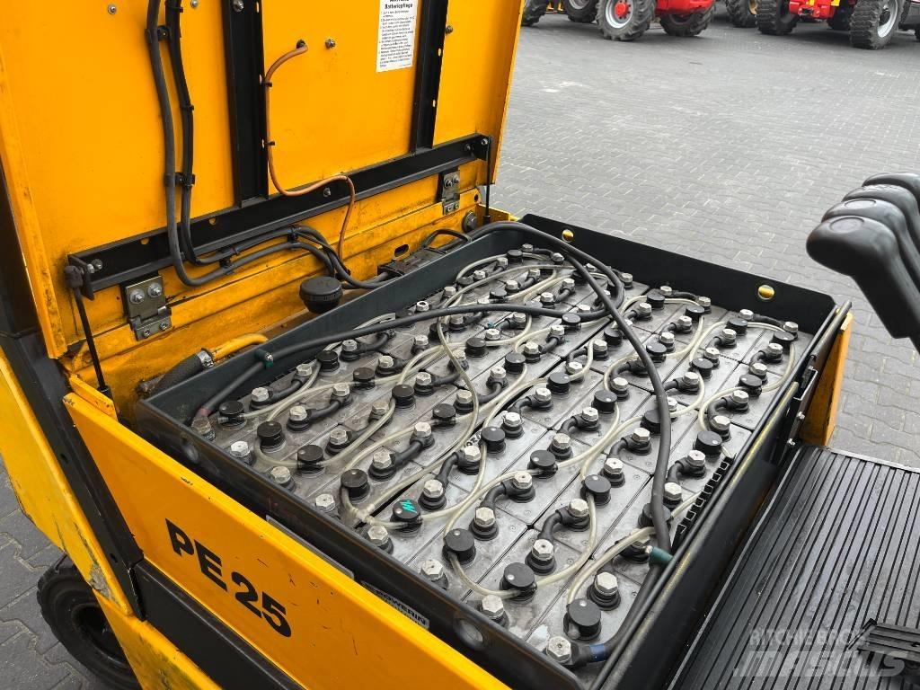 Steinbock Boss PE25 Električni viličarji