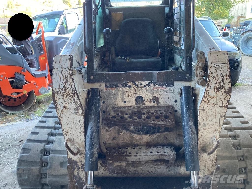 Bobcat T 300 Skid steer mini nakladalci