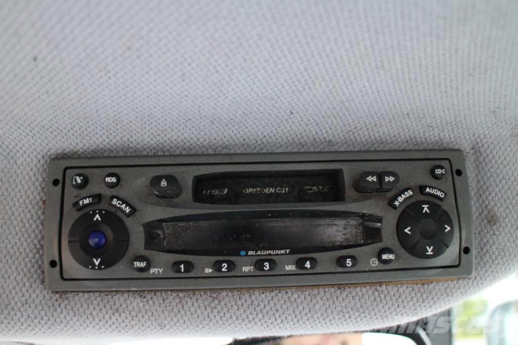 Valtra 700 Traktorji