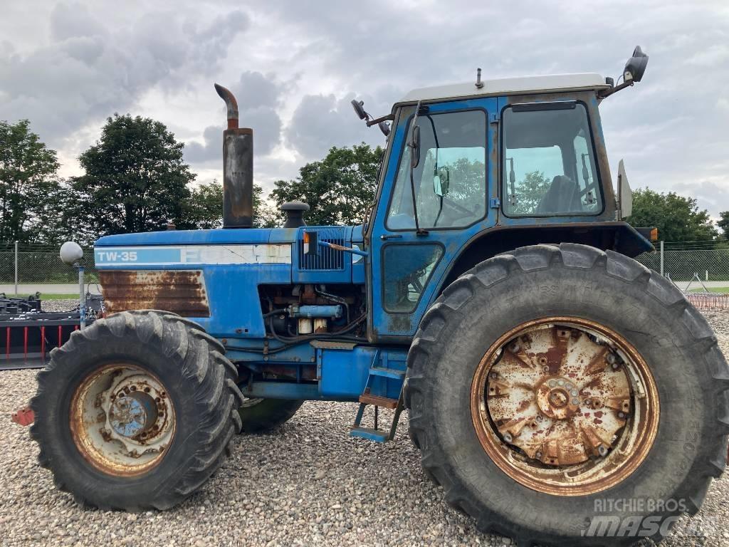 Ford TW 35 Traktorji