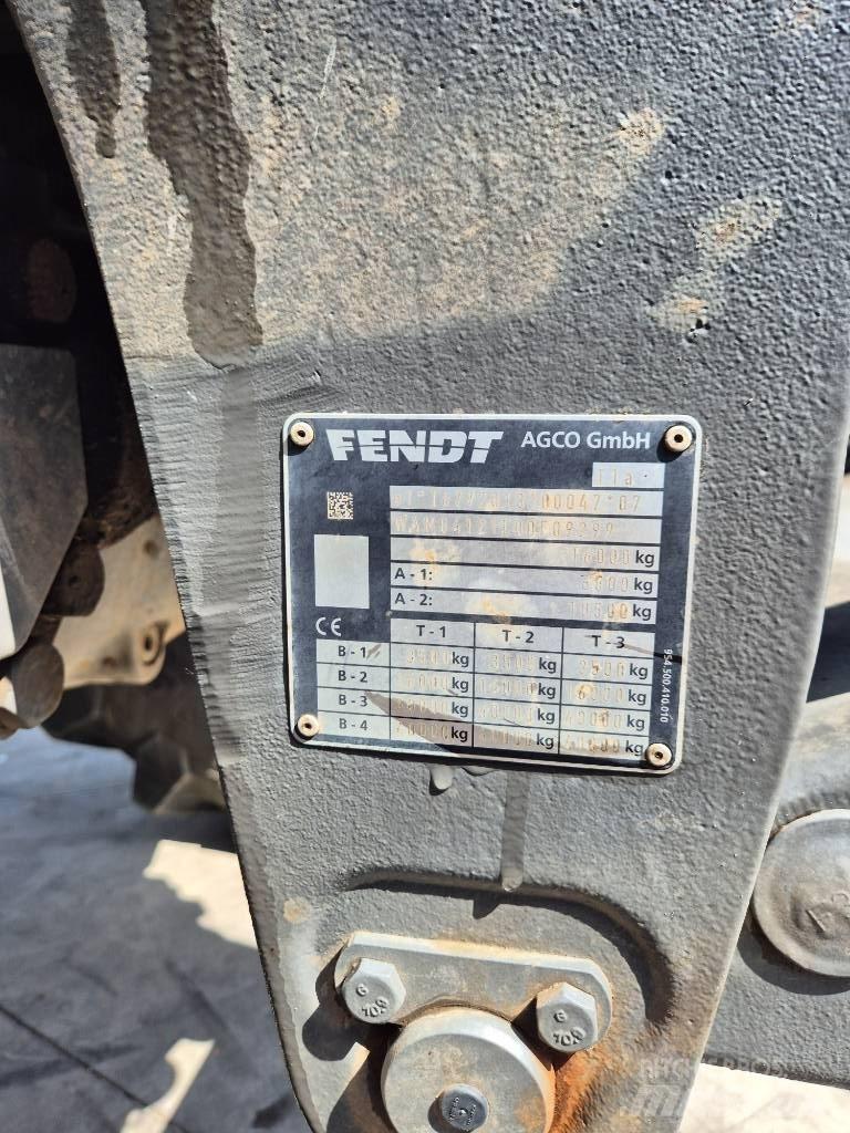 Fendt 826 Profi Traktorji