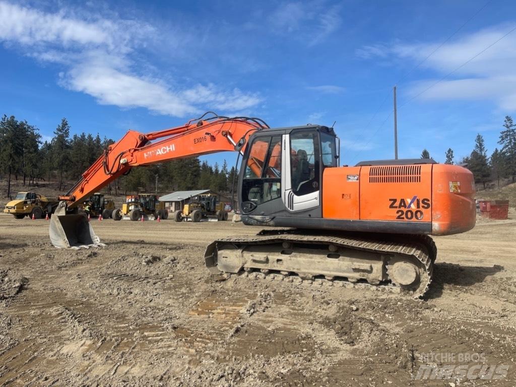 Hitachi ZX 200-3 Bagri goseničarji