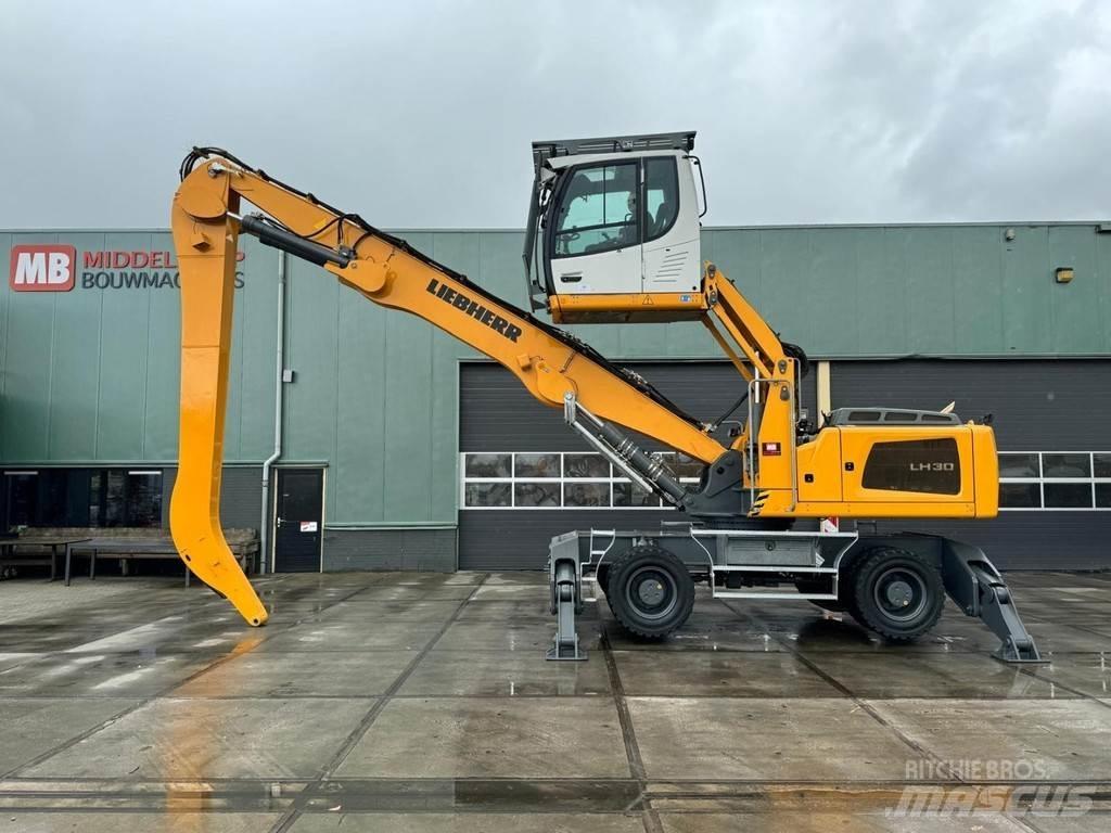 Liebherr LH 30 M Bagri za prekladanje primarnih/sekundarnih surovin