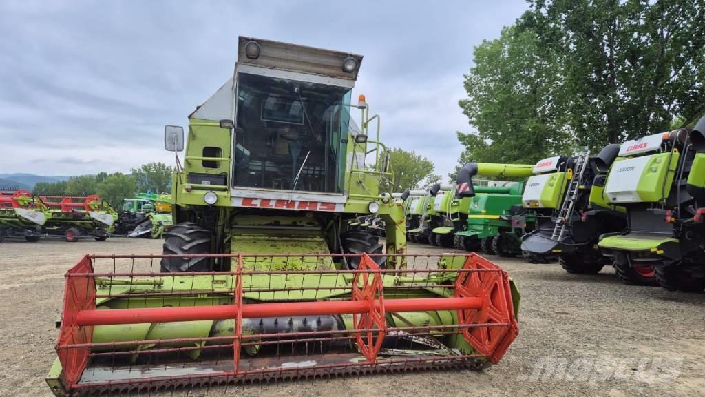 CLAAS Dominator 86 Kombajni