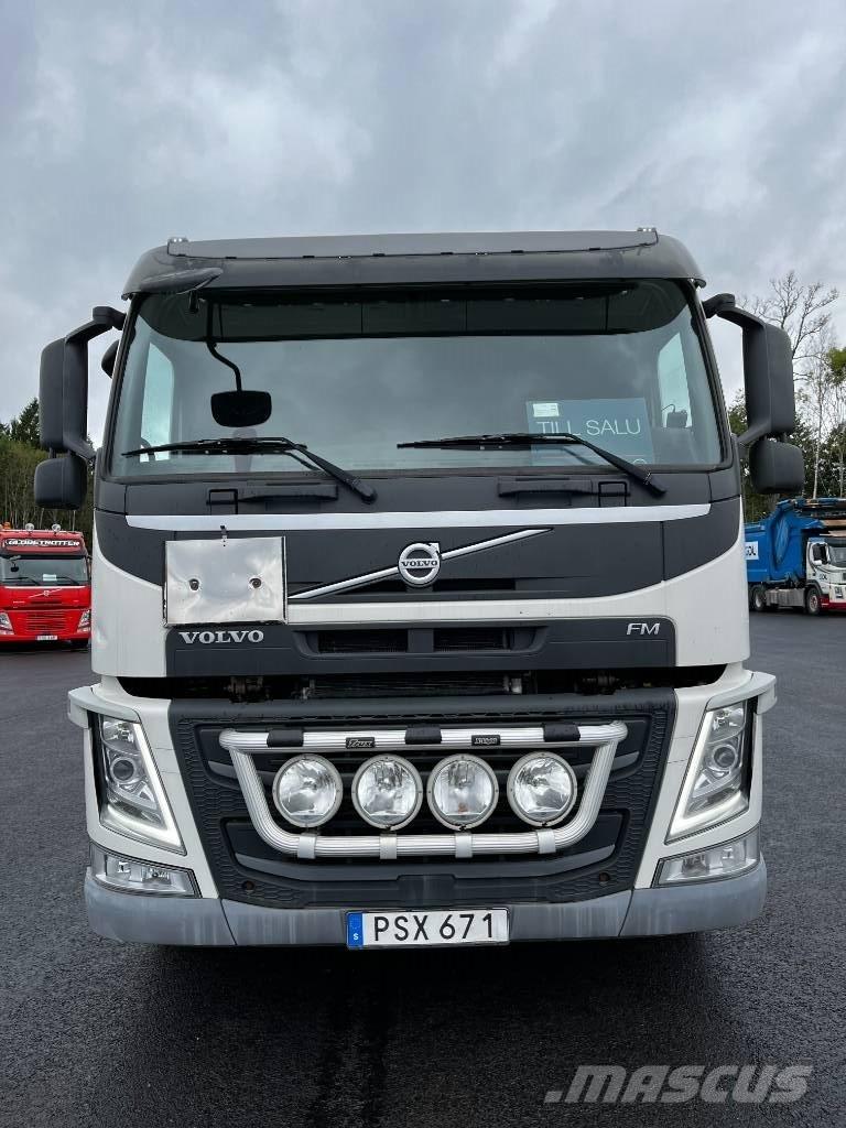 Volvo FM 6X2 Komunalni tovornjaki