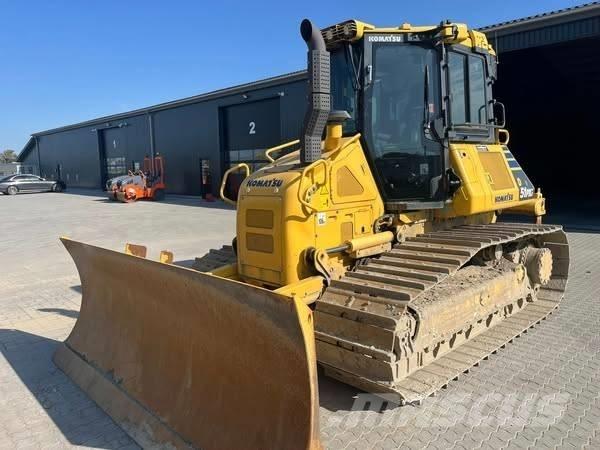 Komatsu D 51 PXi-24 Buldožerji goseničarji