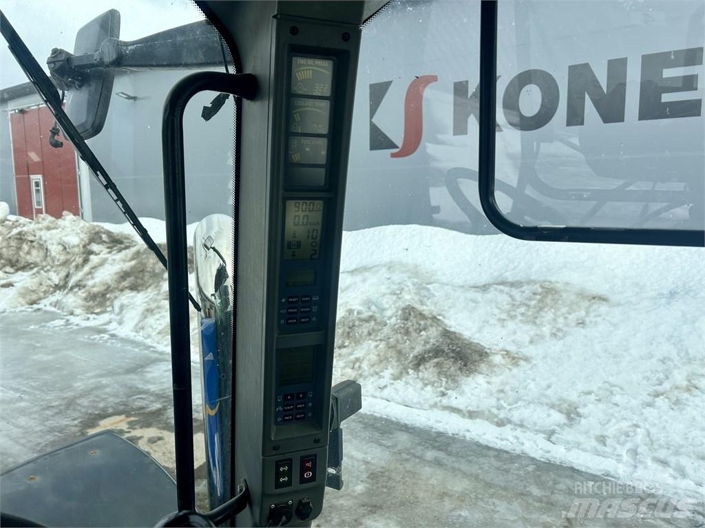 New Holland TG285 Traktorji