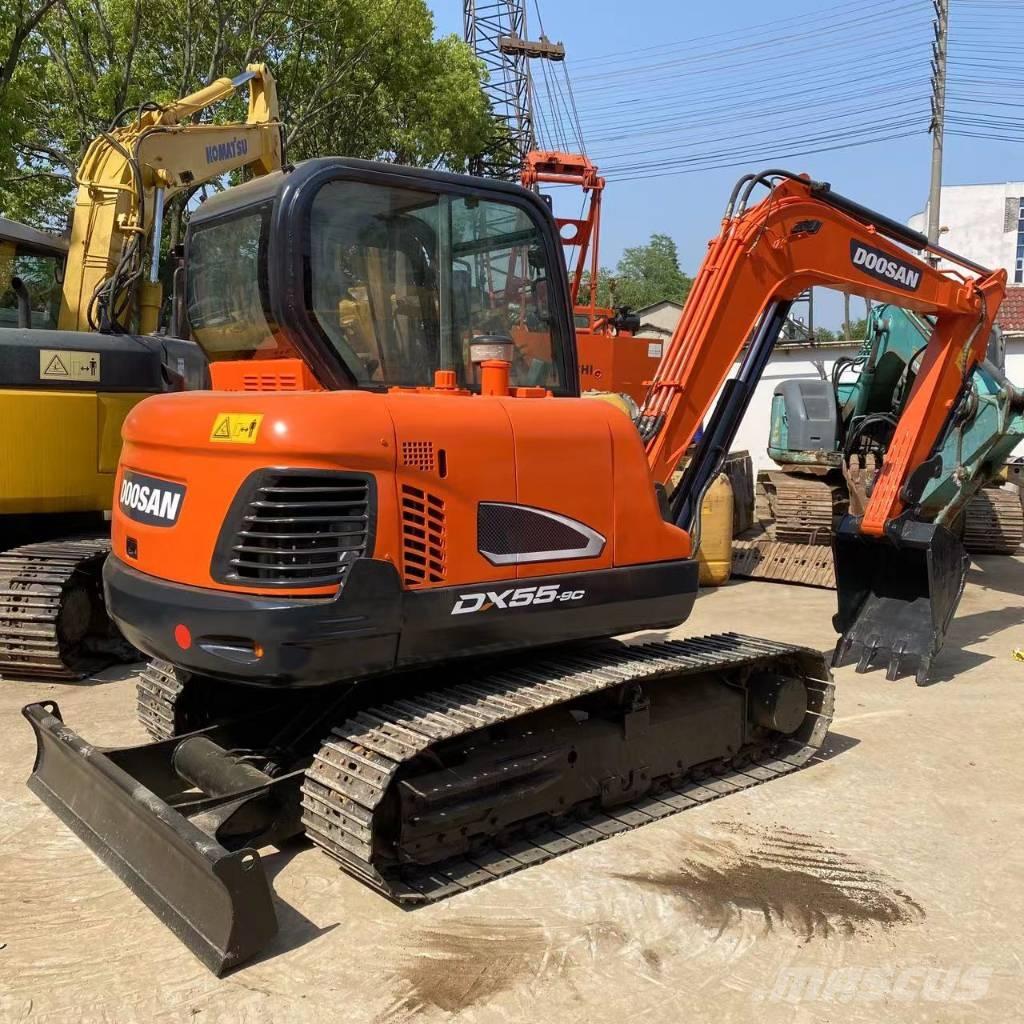 Doosan DX 55 Mini bagri <7t