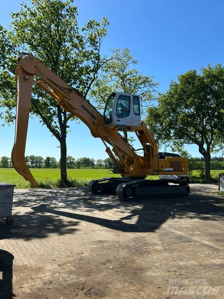 Liebherr R 934 C EW Bagri za prekladanje primarnih/sekundarnih surovin