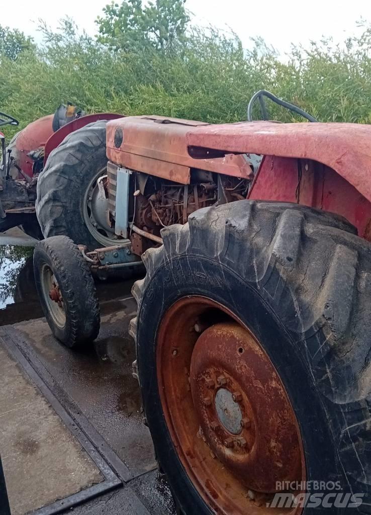Massey Ferguson 165 Traktorji