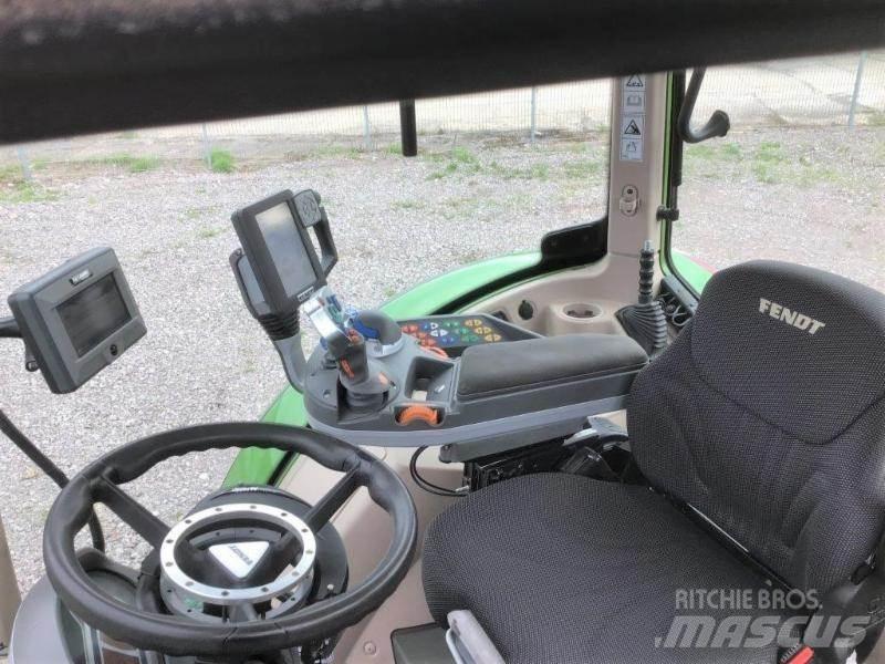 Fendt 716 Vario Traktorji