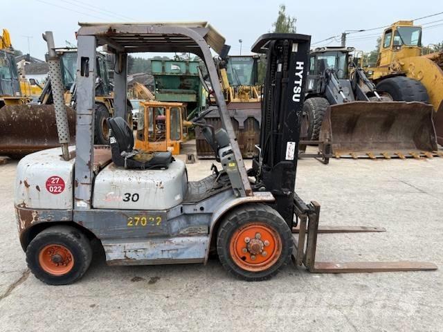 Hytsu S100 30 Dizelski viličarji