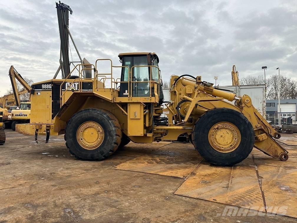 CAT 988 G Kolesni nakladalci