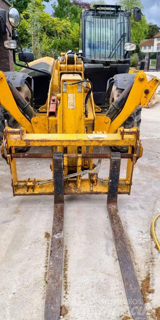 JCB 535-125 Teleskopski viličarji
