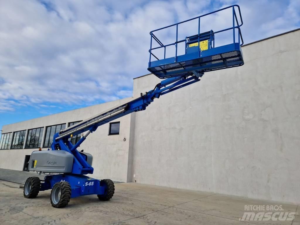 Genie S65   R319 Teleskopske dvižne ploščadi