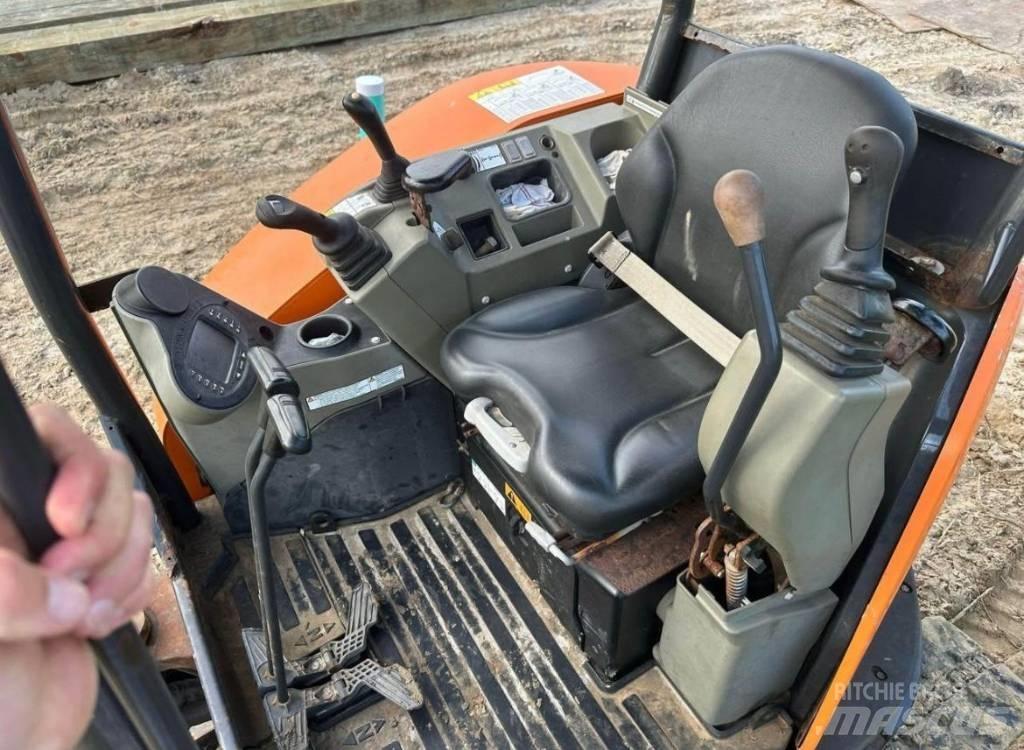 Doosan DX 35 Mini bagri <7t
