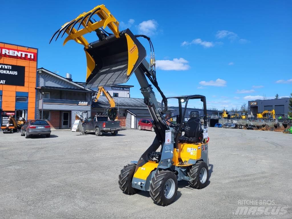 GiANT G 1200 Večnamenski nakladalci