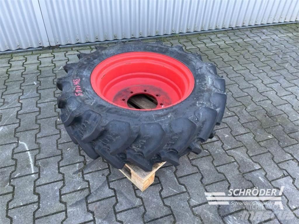 BKT 1X 320/70 R24 Gume, kolesa in platišča